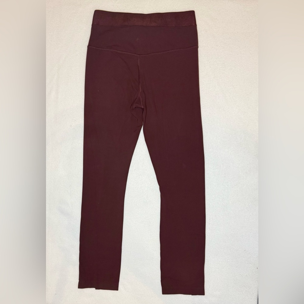 Athleta Aura Split Pant Leggings in Burgundy Small EUC - Picture 3 of 5